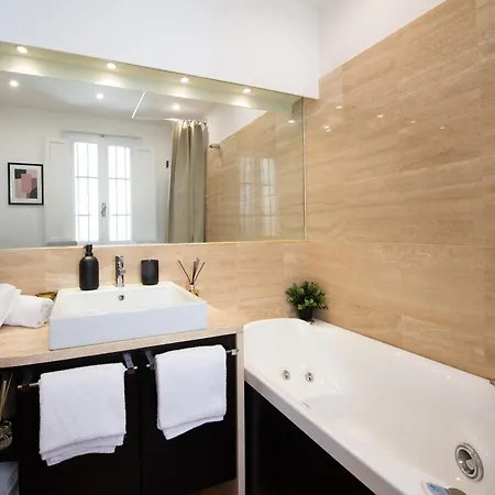 Via Del Corso Luxury דירה